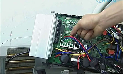 渭南美的空调电话是多少